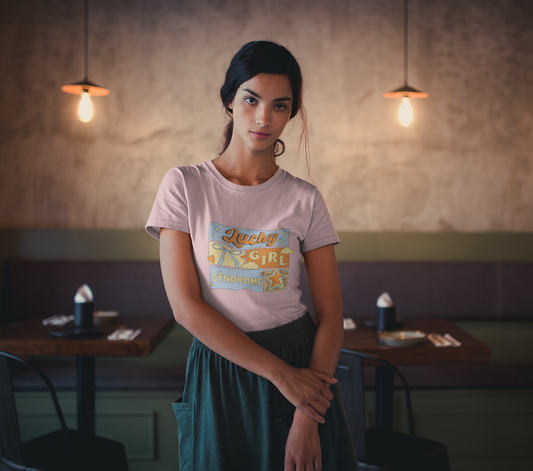 Women's T-Shirt : Lucky Girl