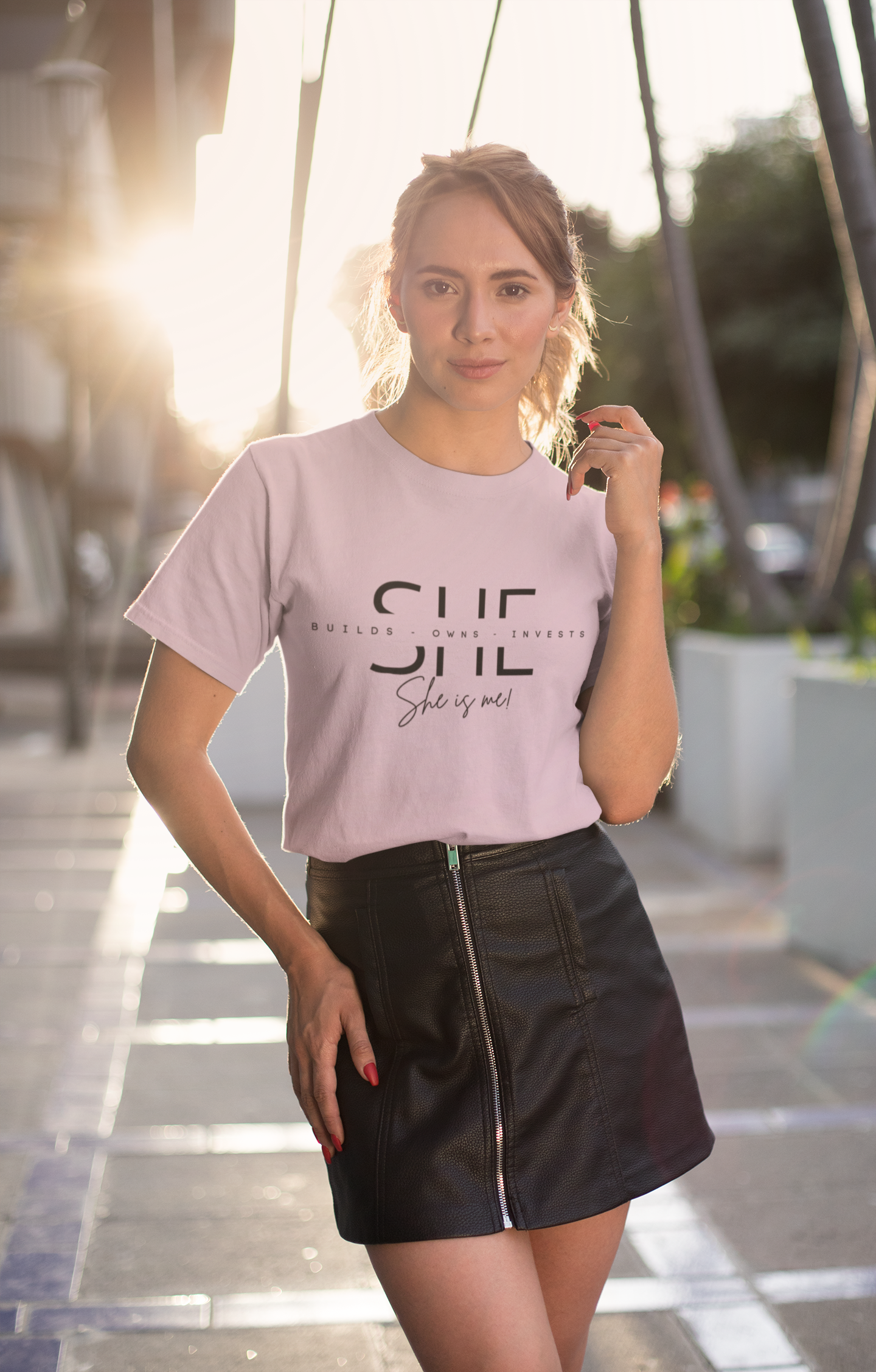 Women's T-Shirt : SHE