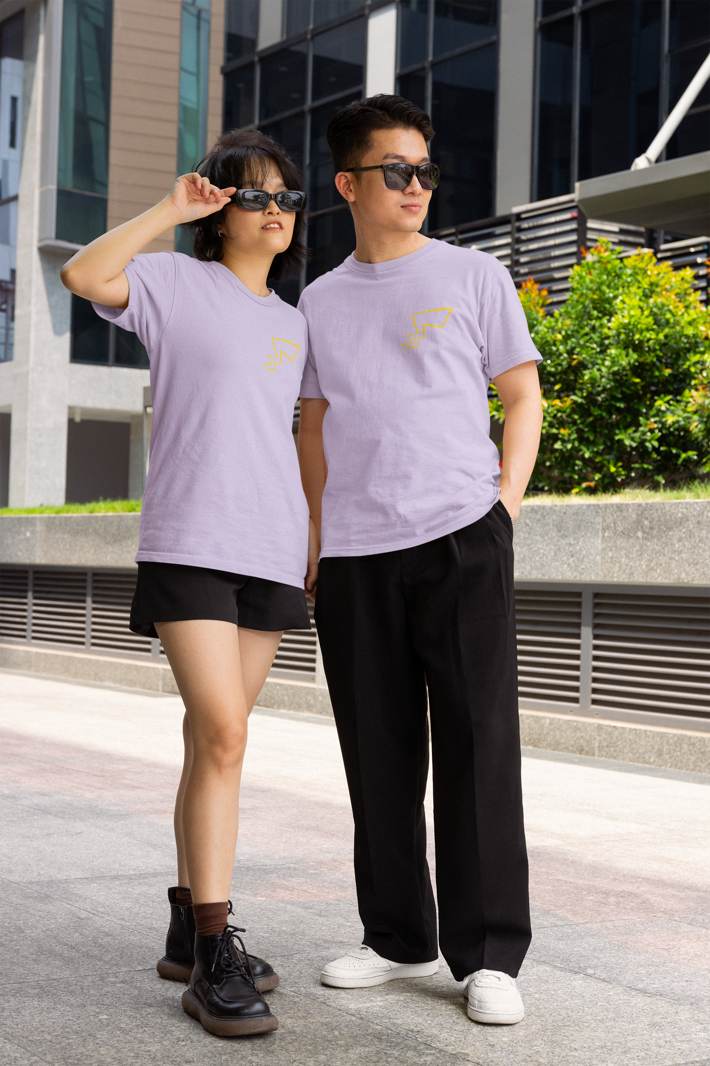 Unisex Oversized T-Shirt : Pikachu
