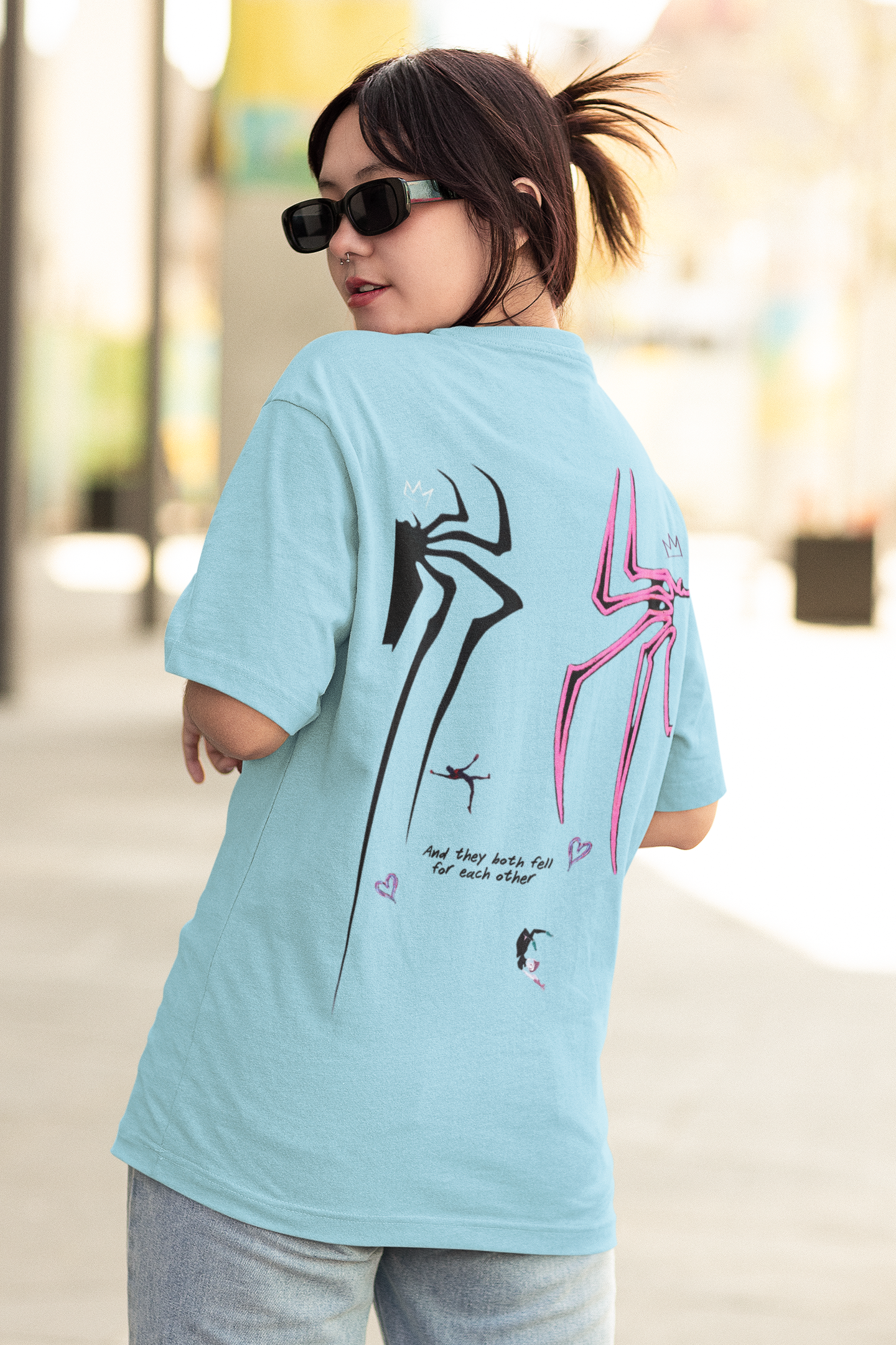 Women's Oversized T-Shirt : Spider Verse