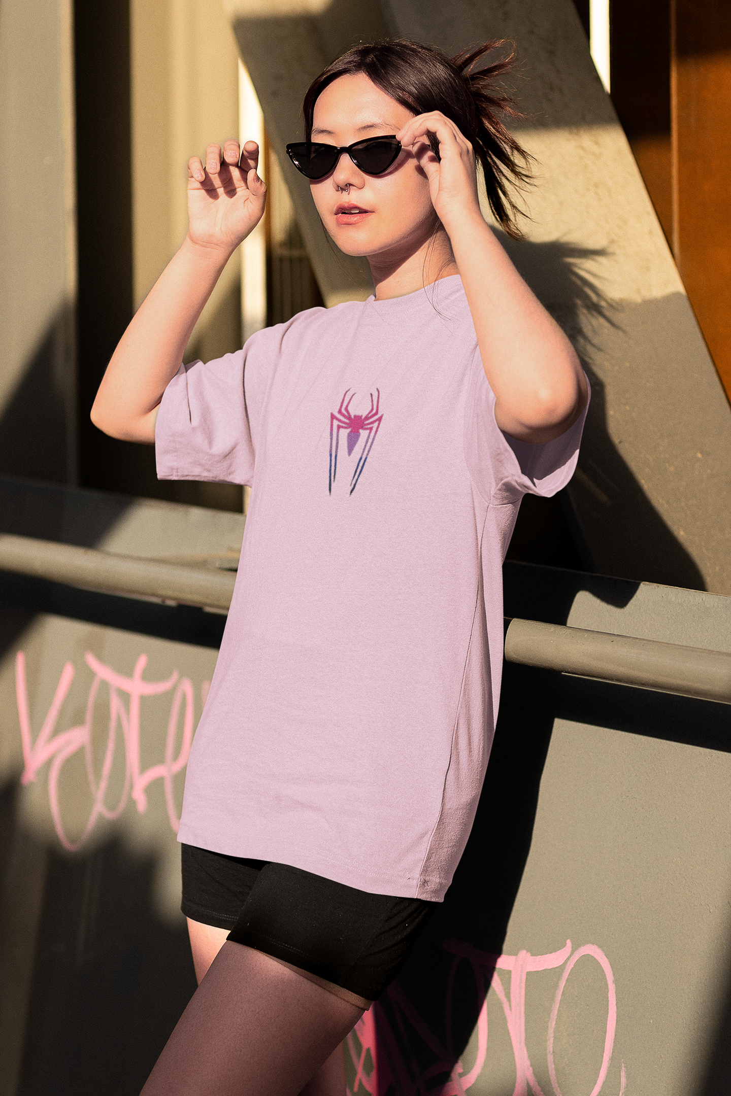 Women's Oversized T-Shirt : Spider Verse