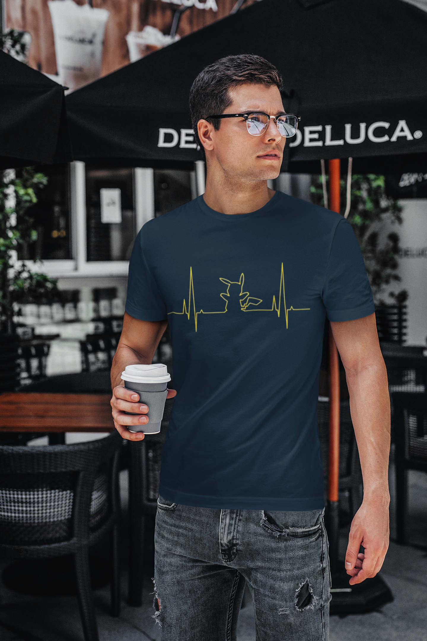 Men's T-Shirt : Pikachu