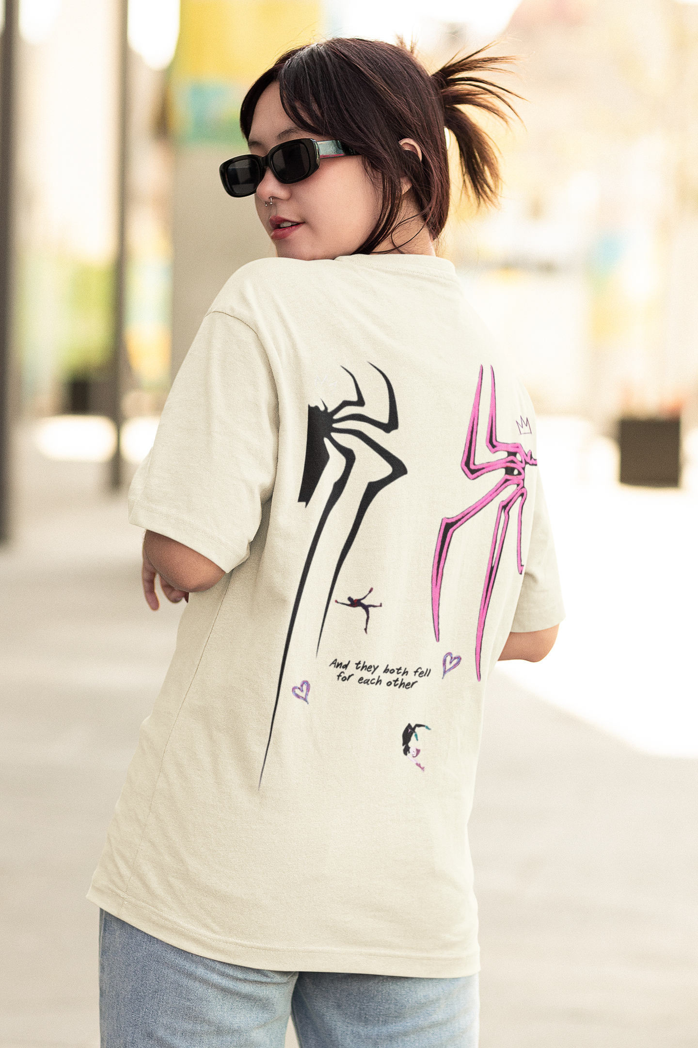 Women's Oversized T-Shirt : Spider Verse
