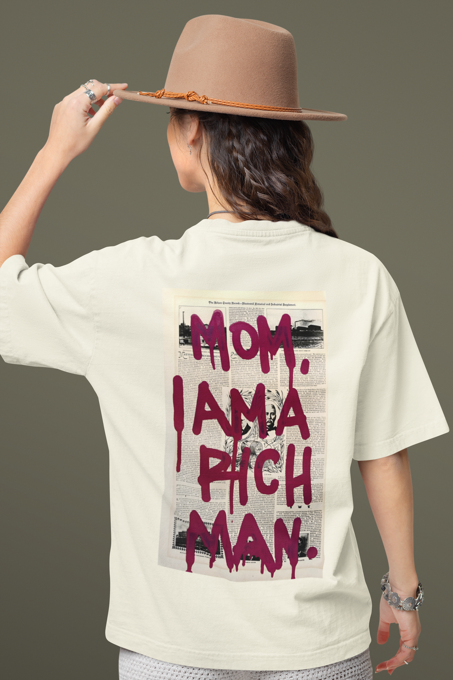 Women's Oversized T-Shirt : Mom I Am A Rich Man