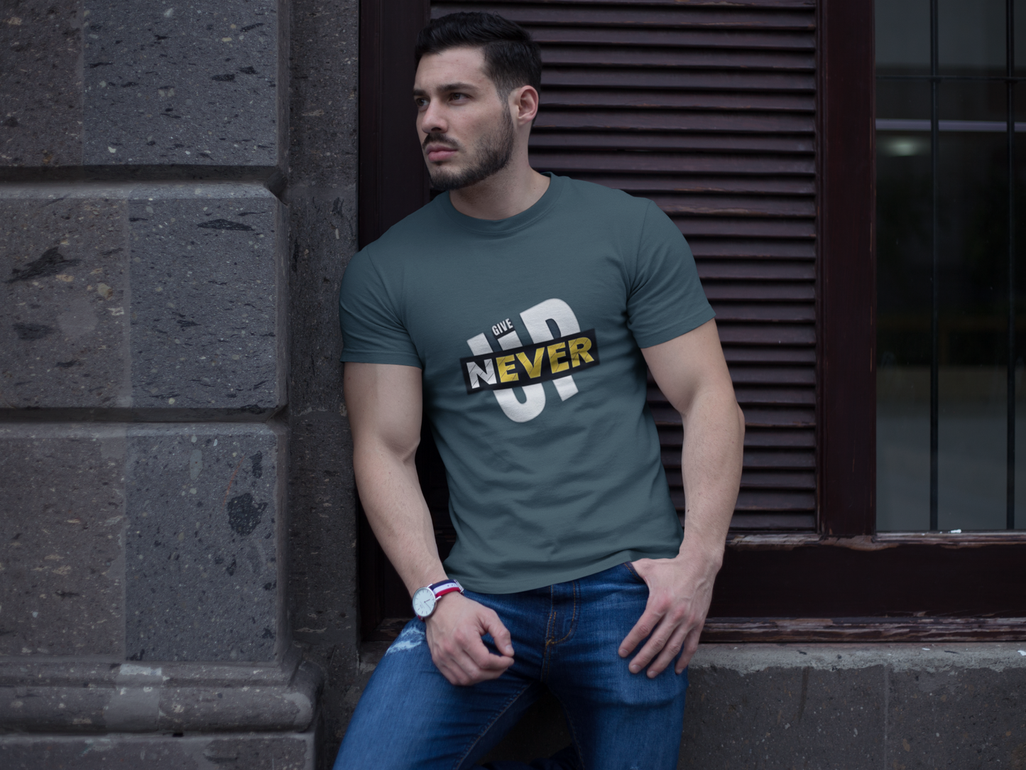 Men's T-Shirt : Never Give UP