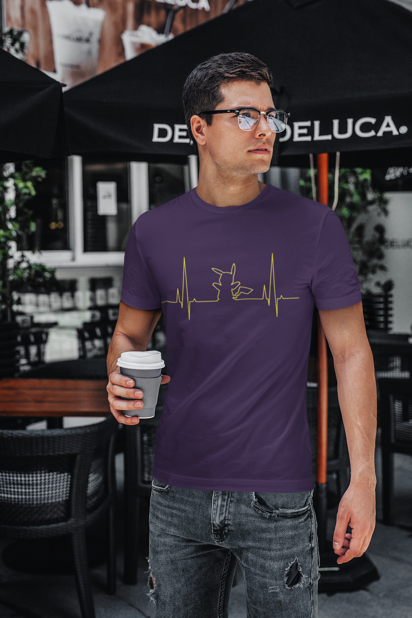 Men's T-Shirt : Pikachu
